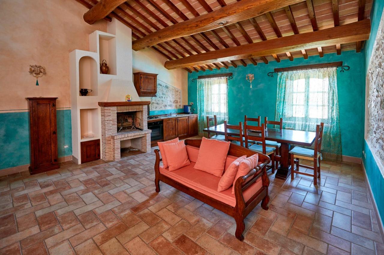 Agriturismo Il Molino Antico - 5 Girasoli سبوليتو المظهر الخارجي الصورة