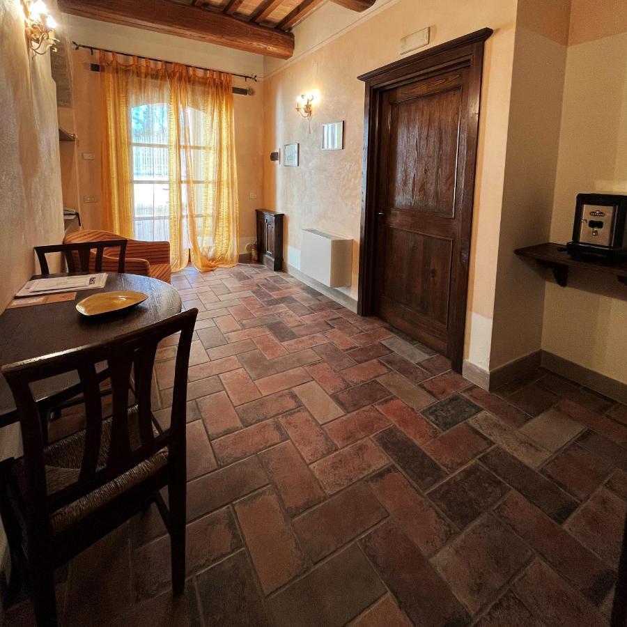 Agriturismo Il Molino Antico - 5 Girasoli سبوليتو المظهر الخارجي الصورة
