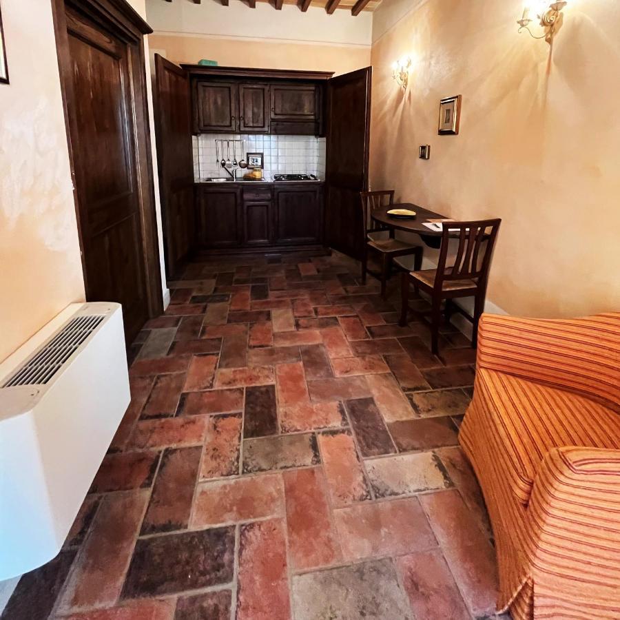 Agriturismo Il Molino Antico - 5 Girasoli سبوليتو المظهر الخارجي الصورة