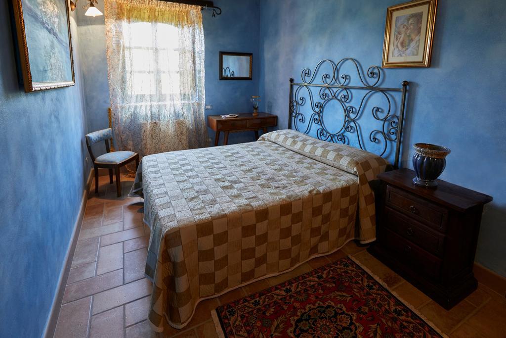 Agriturismo Il Molino Antico - 5 Girasoli سبوليتو المظهر الخارجي الصورة