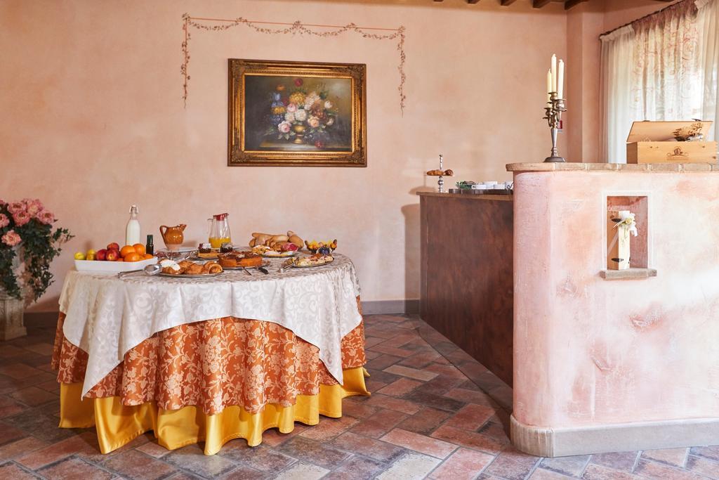 Agriturismo Il Molino Antico - 5 Girasoli سبوليتو المظهر الخارجي الصورة