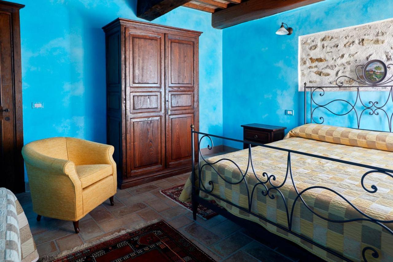 Agriturismo Il Molino Antico - 5 Girasoli سبوليتو المظهر الخارجي الصورة